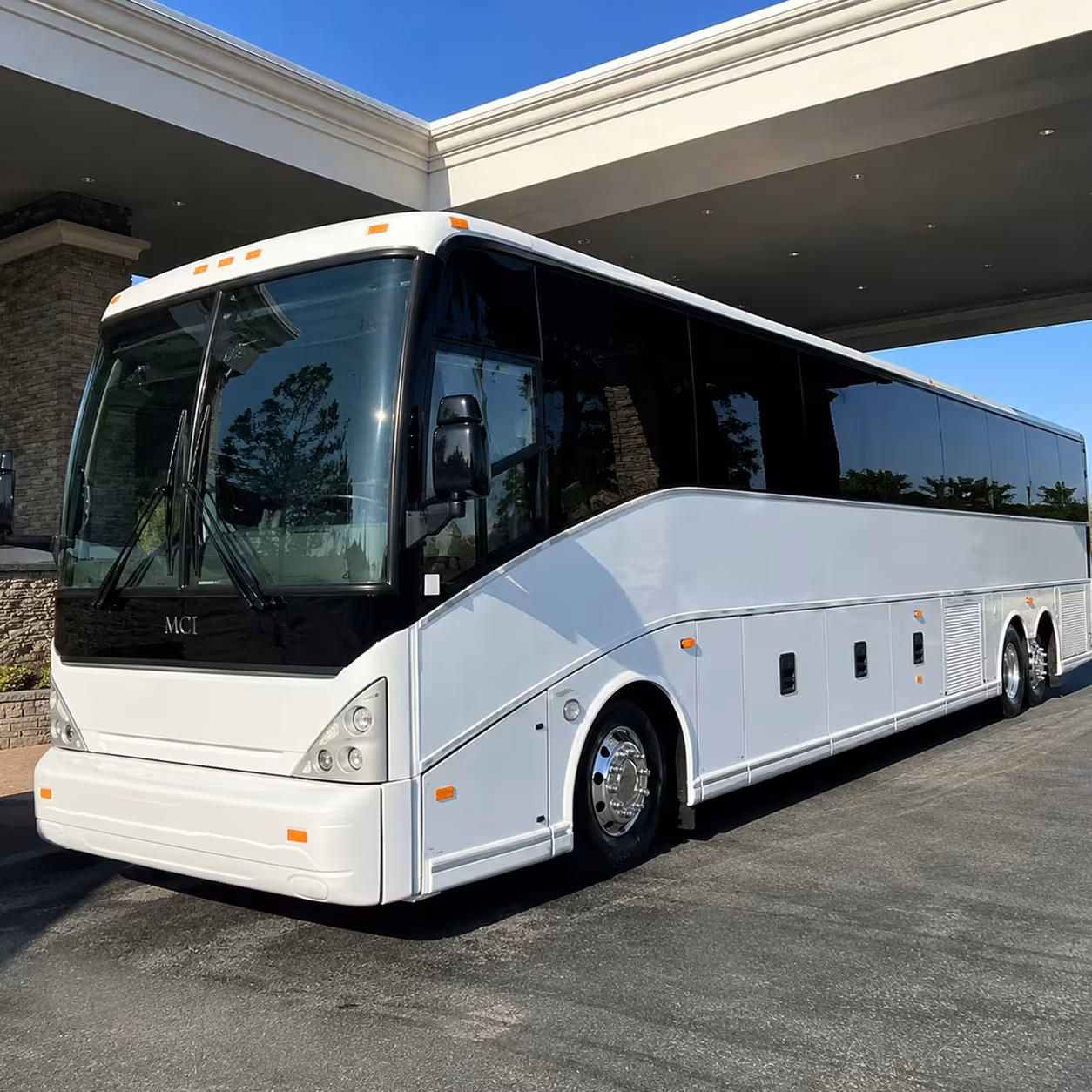 pearland charter bus rentals for houston museum district field trips