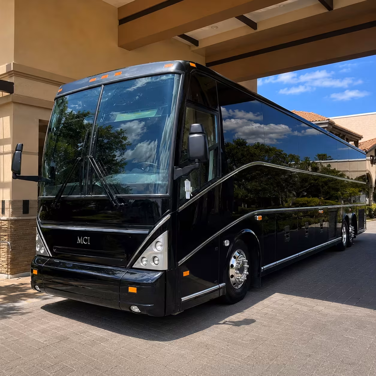pearland employee shuttle rentals for daily commutes