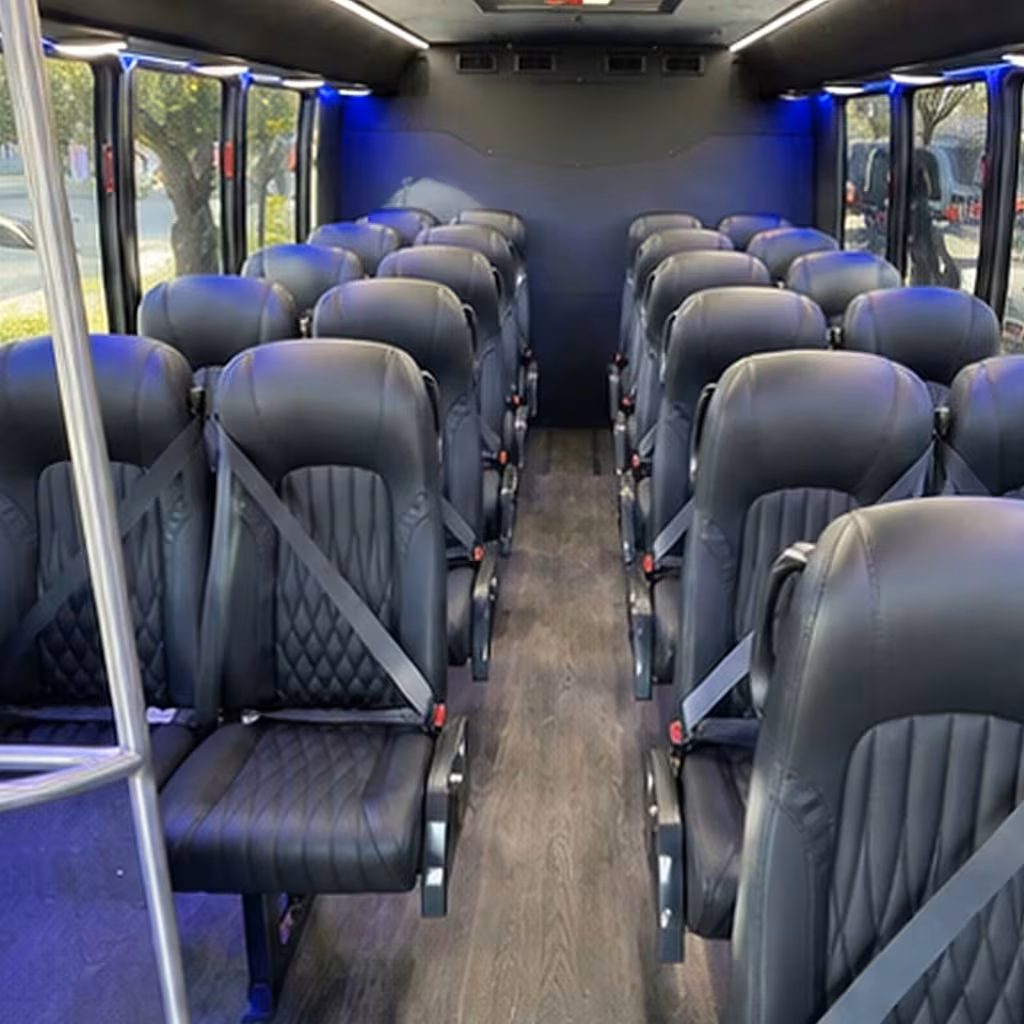 pearland minibus rentals for youth tournaments and travel ball