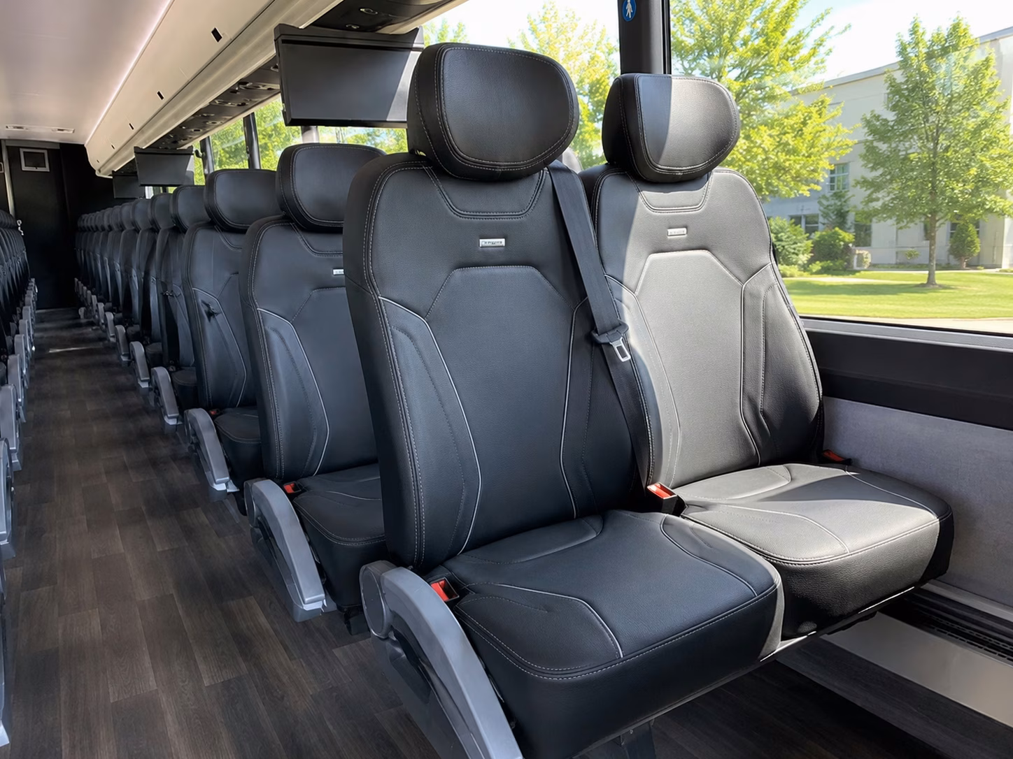 wedding transportation in pearland and all the surrounding areas